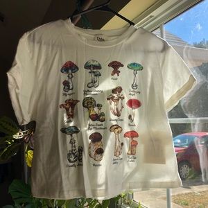 Dirty Laundry Cropped Mushroom T-shirt 🍄